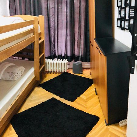 Twc Hostel Beograd Bagian luar foto