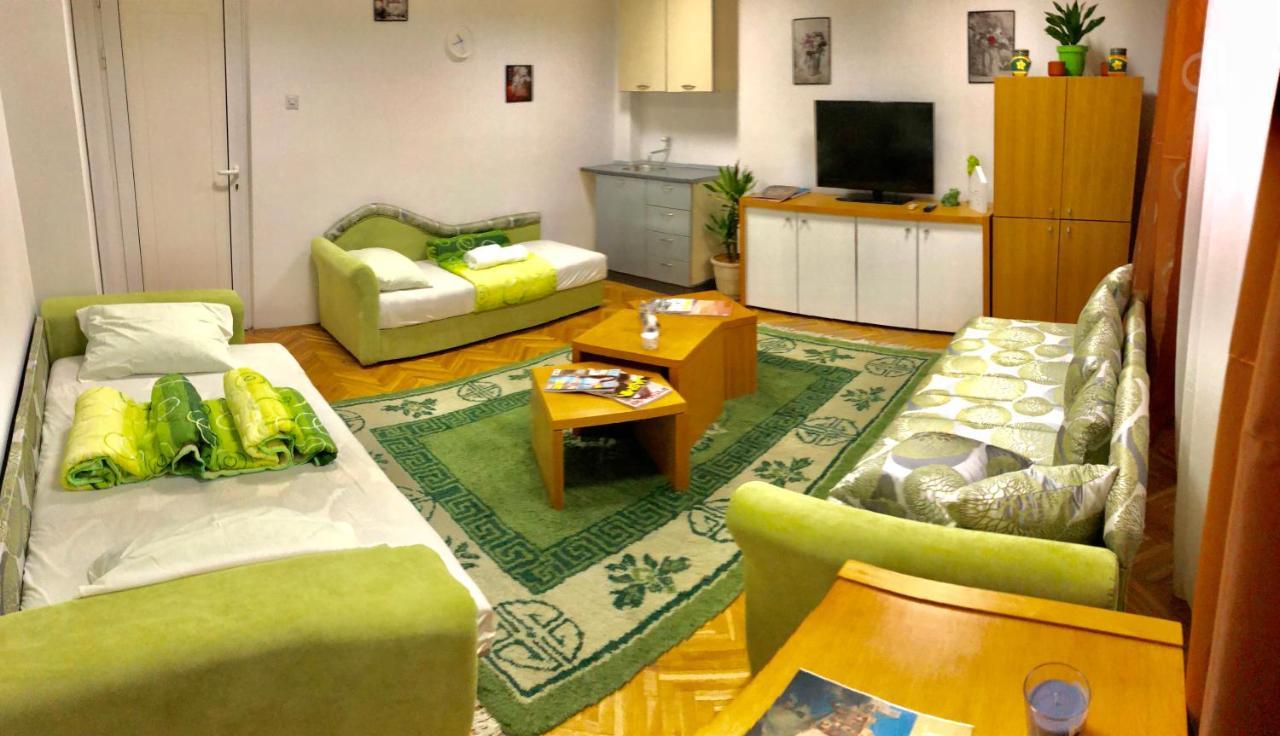Twc Hostel Beograd Bagian luar foto