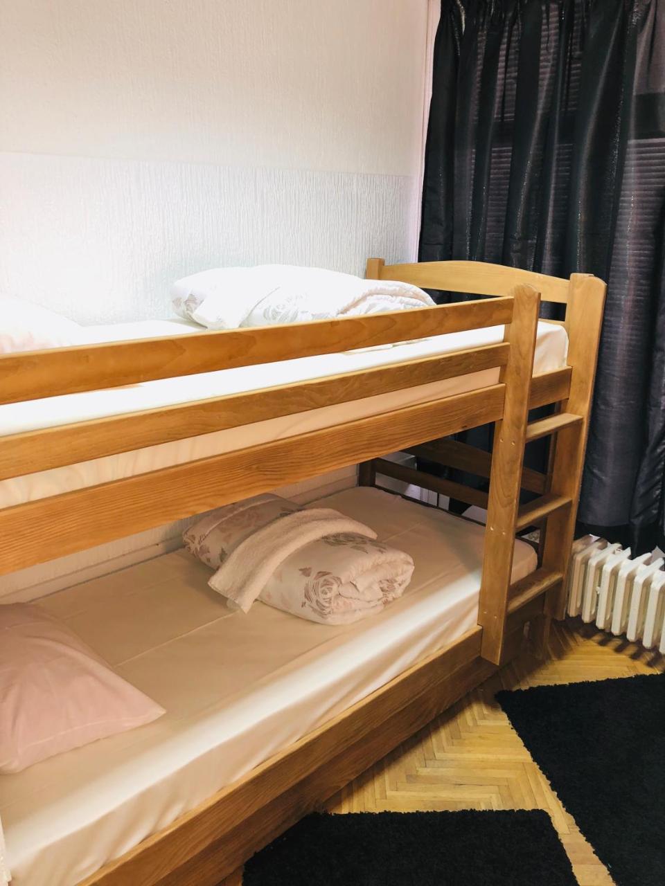 Twc Hostel Beograd Bagian luar foto