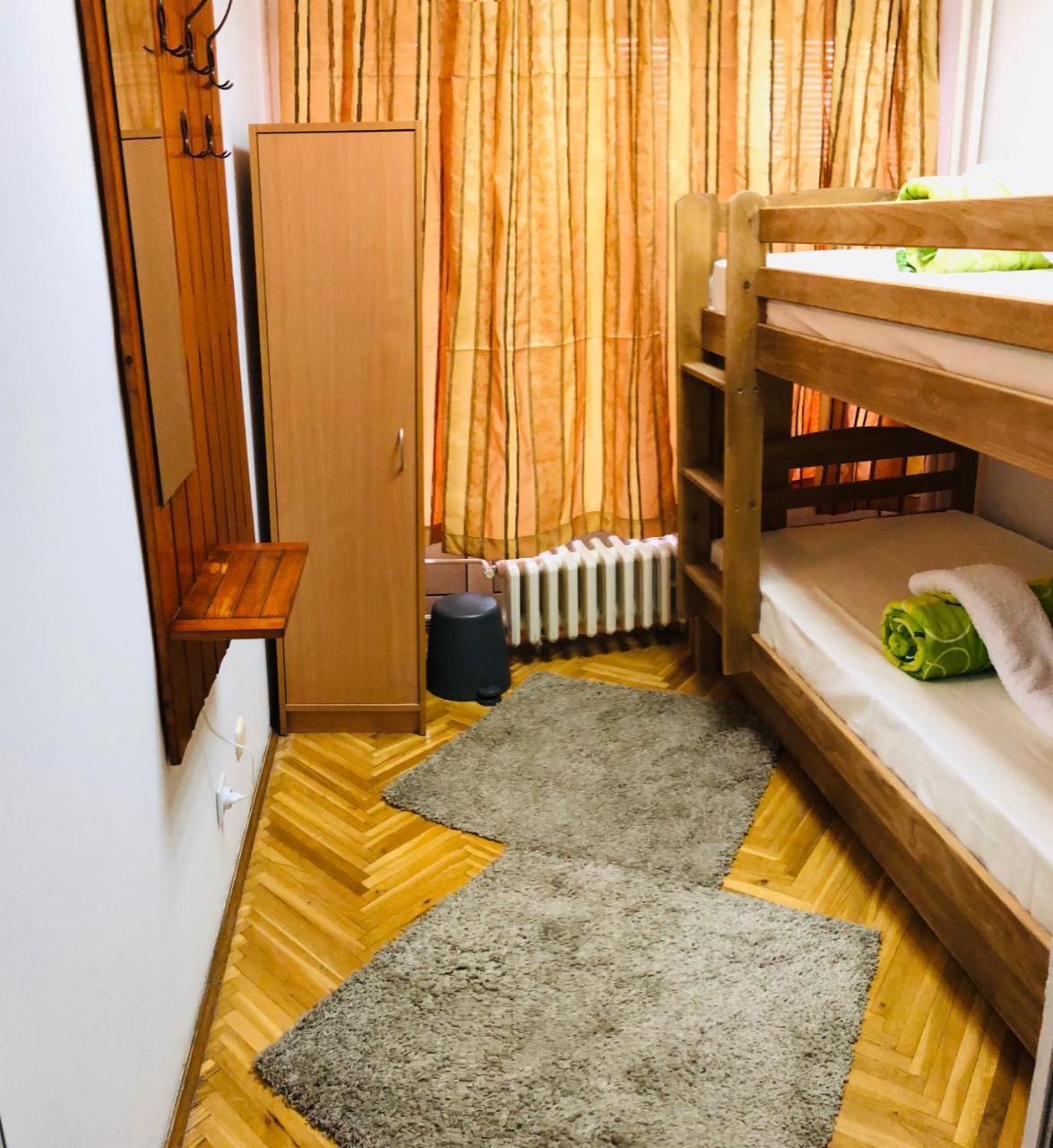 Twc Hostel Beograd Bagian luar foto